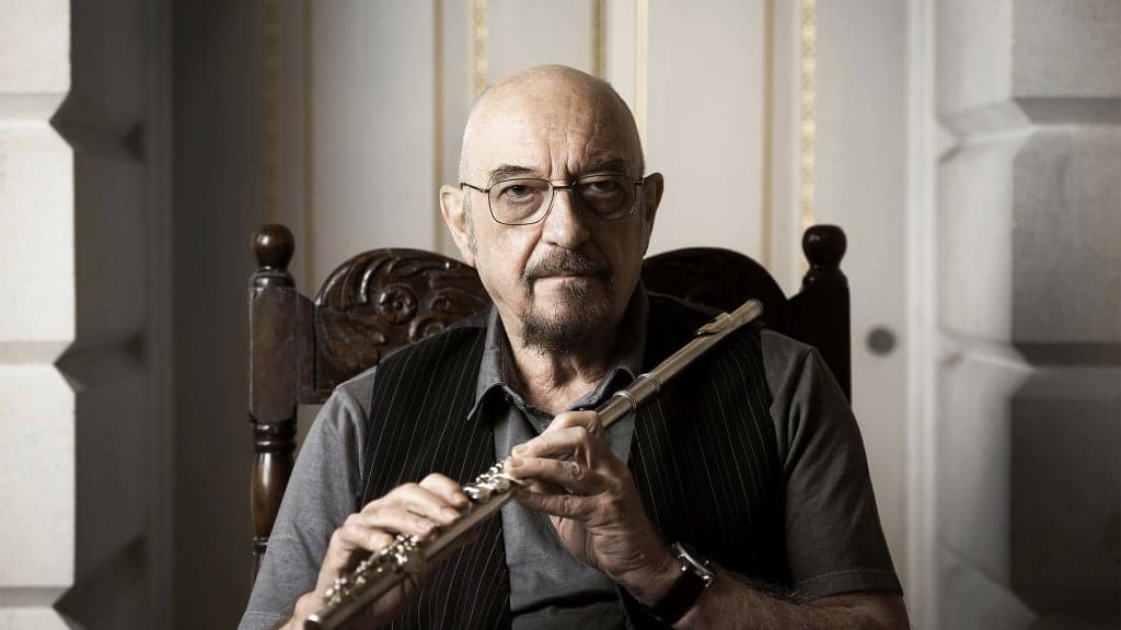 JETHRO TULL | The Curiosity Tour