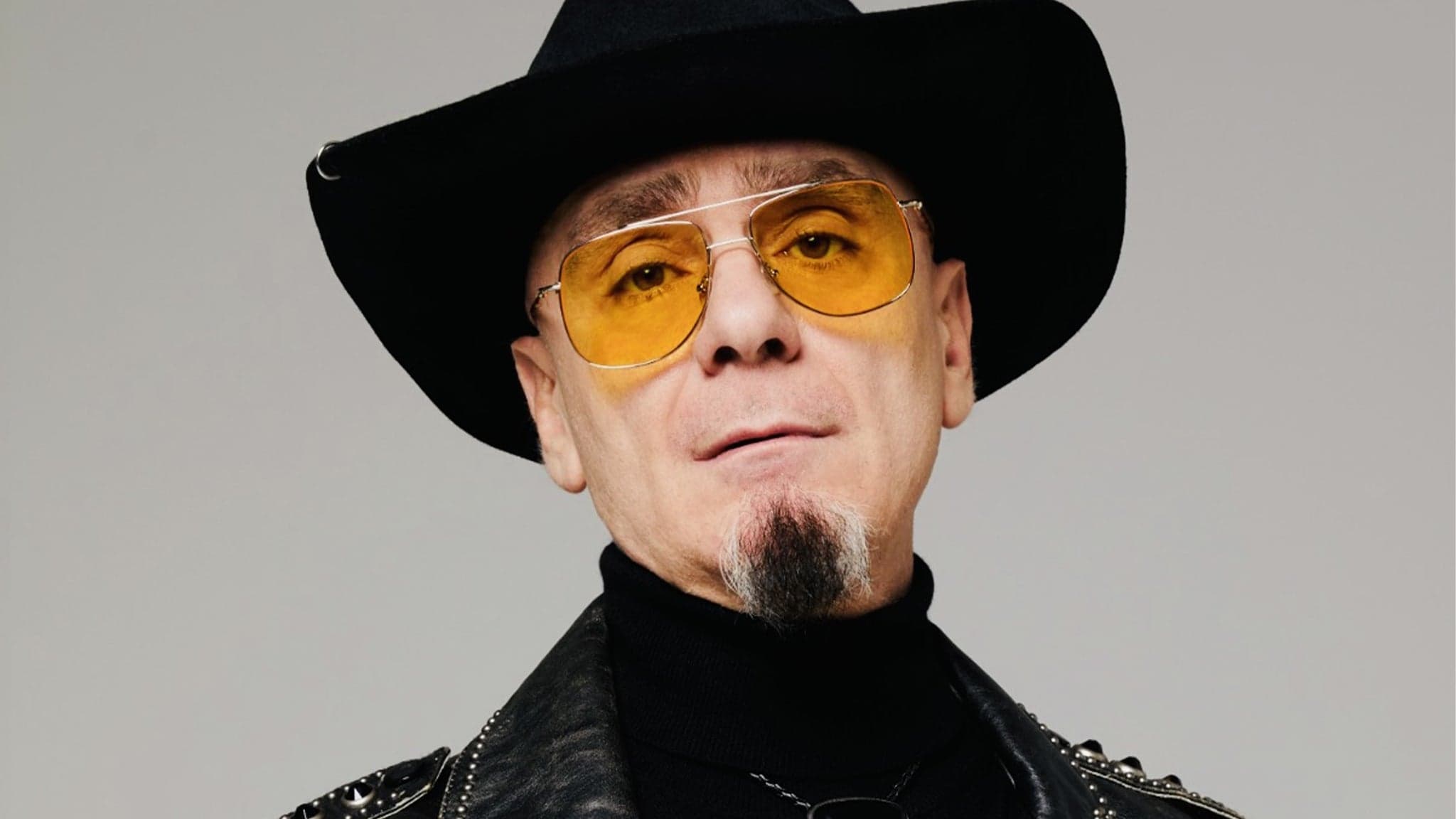 J-AX – NON APRITE QUEL TEATRO